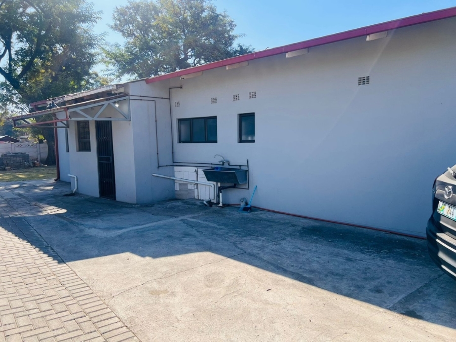 To Let 3 Bedroom Property for Rent in Rustenburg North North West